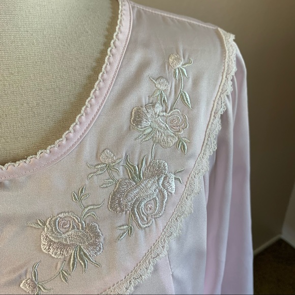 Miss Elaine Petites Pink  Lace Rose Appliqués PM - Picture 4 of 11